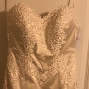 New, never worn, wedding dress